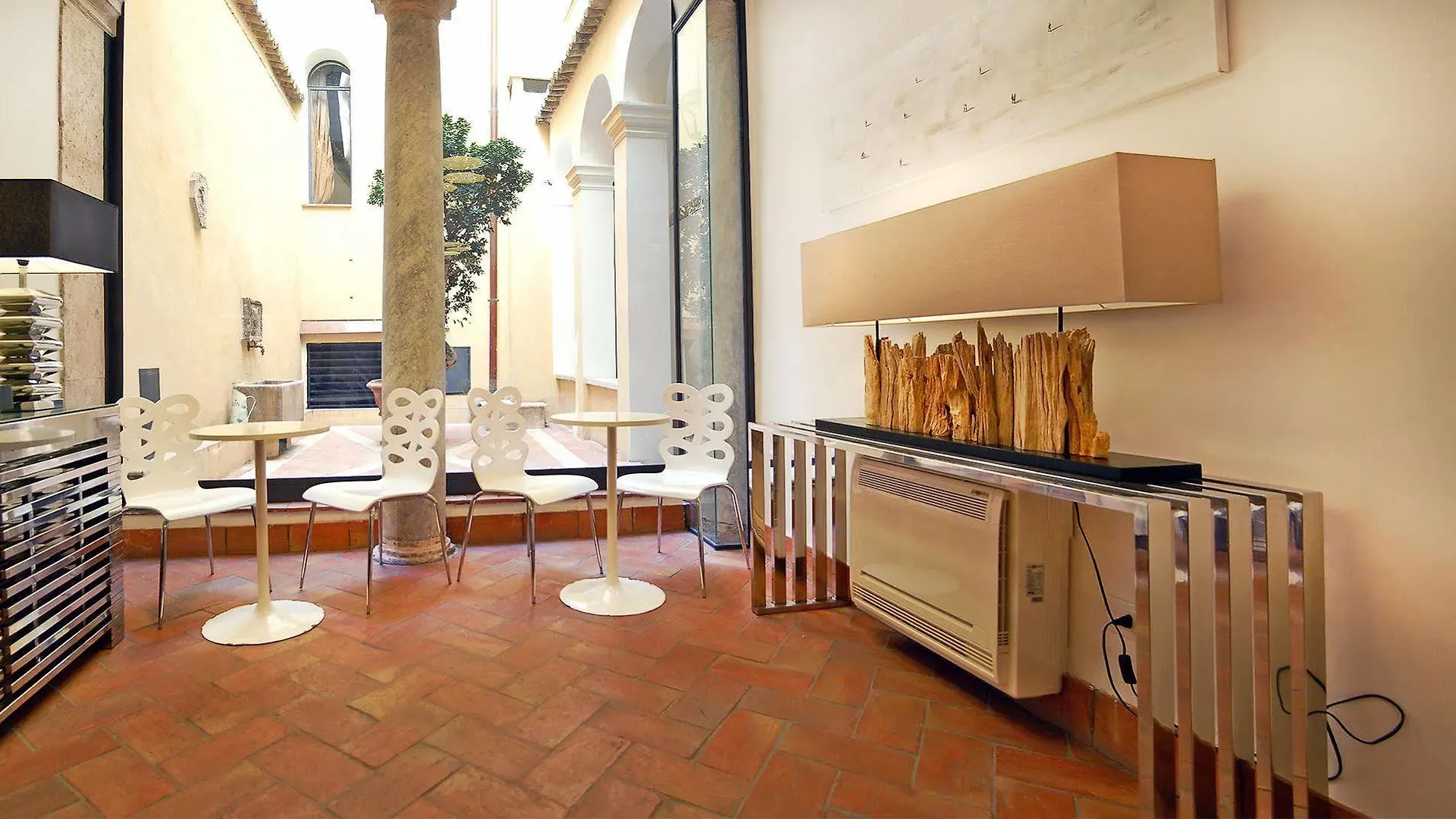 Navona Luxury Apartments Rome 2*,  Italy