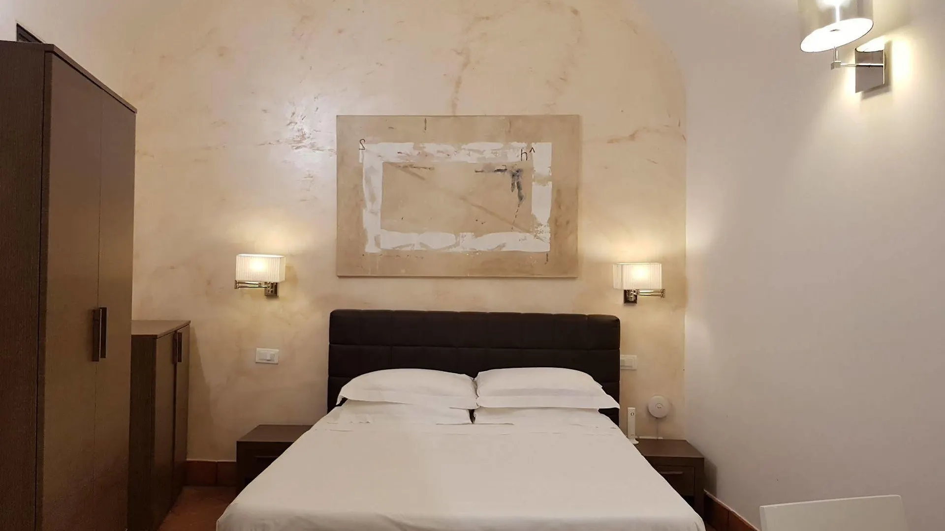 Navona Luxury Apartments Rome 2*,  Italy
